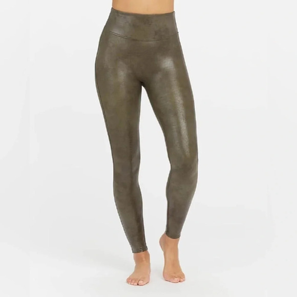 SPANX High Waisted Faux Leather Croc Shine Leggings - Dark Olive Green - BNWT - Picture 1 of 11